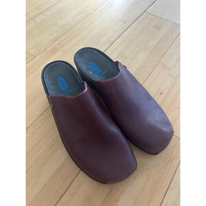 Wolky shoes size 40 red w9 m7